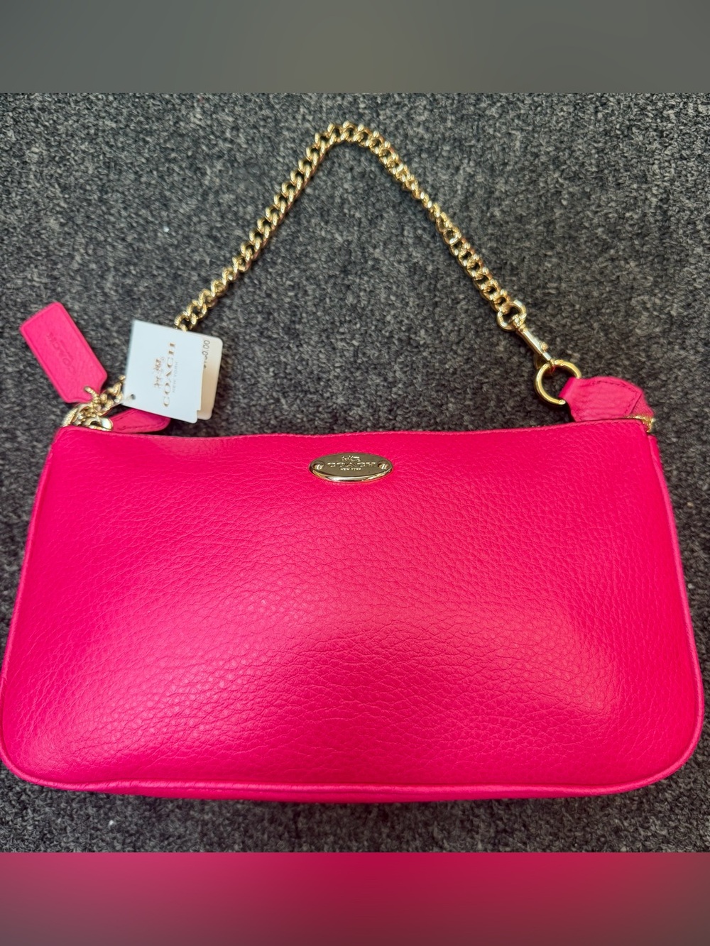 NWT Coach Ruby Pink Leather Wristlet Handbag Purse F53340